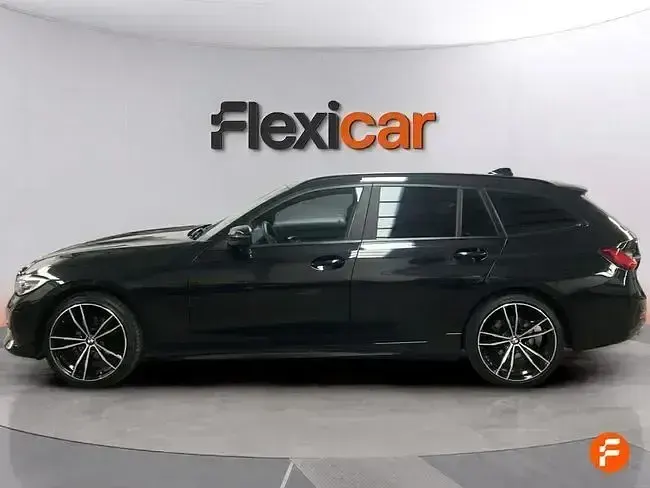 Usado BMW 318 150 CV (110 kW) 2020 Negro Familiar