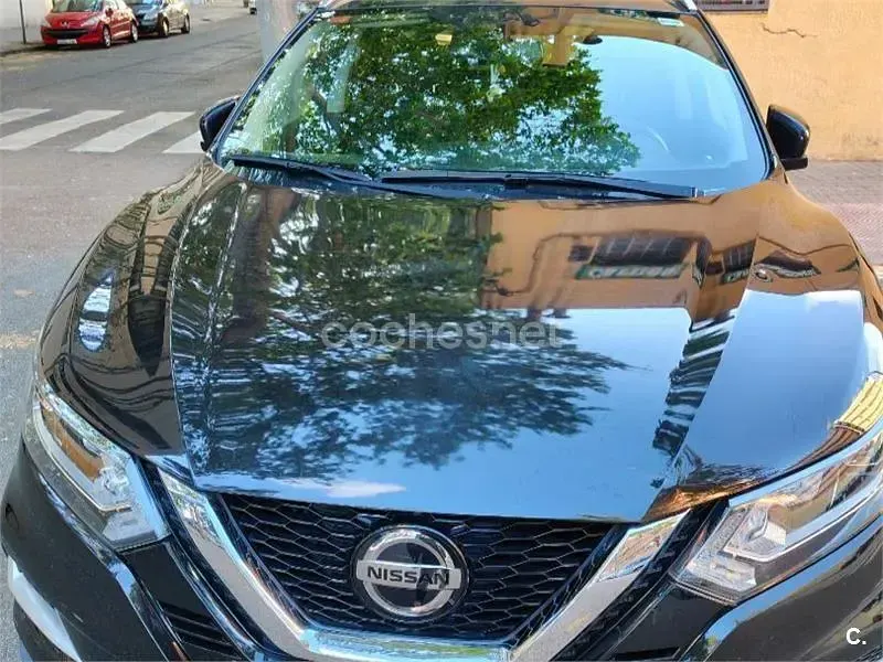 Usado Nissan Qashqai N-Connecta 115 CV (84 kW) 2019 Negro SUV