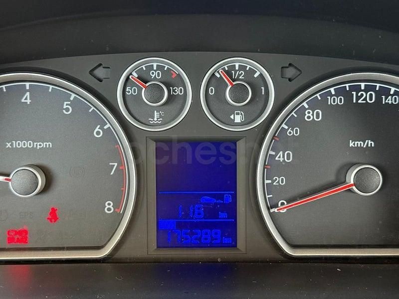 Usado Hyundai i30 Comfort 109 CV (80 kW) 2010 Negro Berlina