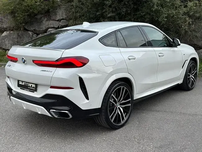 Usado BMW X6 M Sport 265 CV (194 kW) 2020 Blanco SUV