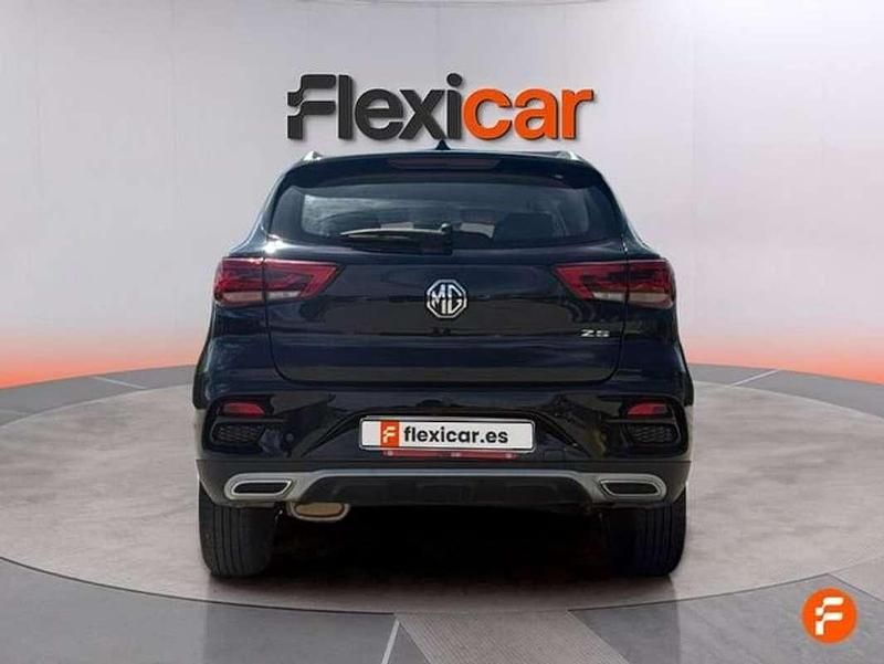 Usado MG ZS Comfort 116 CV (85 kW) 2025 Negro SUV
