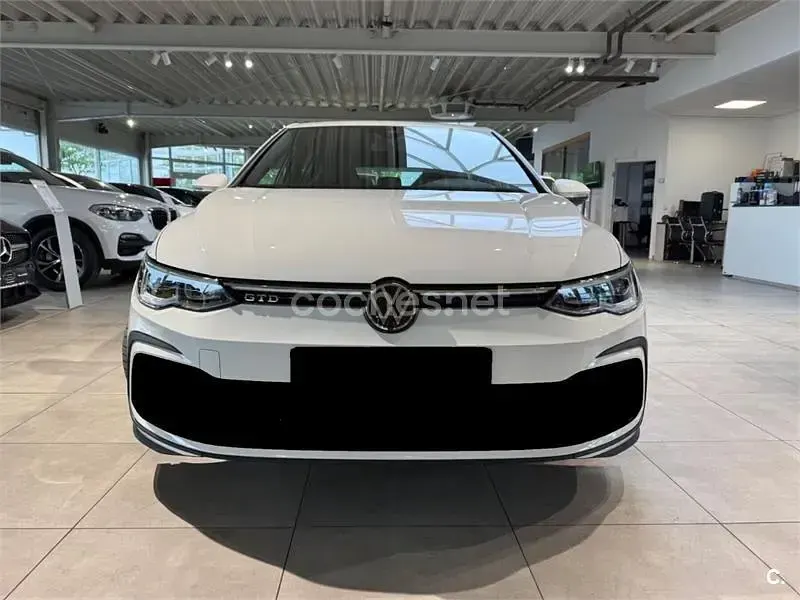 Usado VW Golf VIII 150 CV (110 kW) 2024 Blanco Berlina
