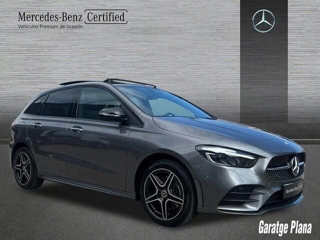 Nuevo Mercedes B250e AMG line 218 CV (160 kW) 2025 Gris montaña Monovolumen