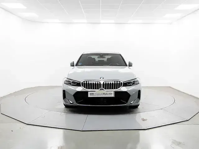 Usado BMW 320 Comfort Edition 190 CV (139 kW) 2025 Gris Berlina