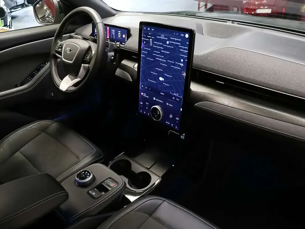 Usado Ford Mustang Mach-E GT 358 kW (487 CV) 2024 Verde SUV