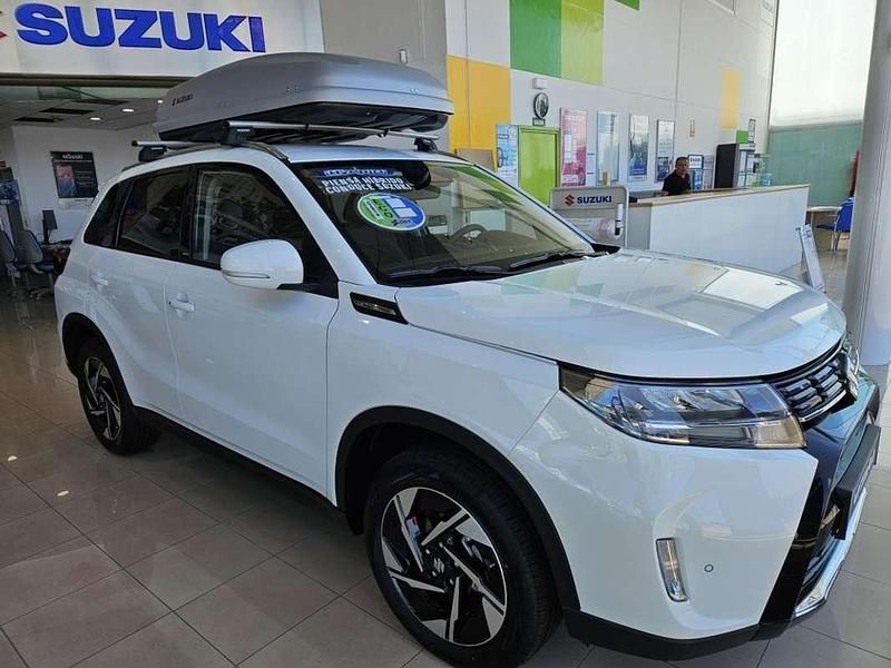 Nuevo Suzuki Vitara 110 CV (80 kW) 2025 Blanco SUV