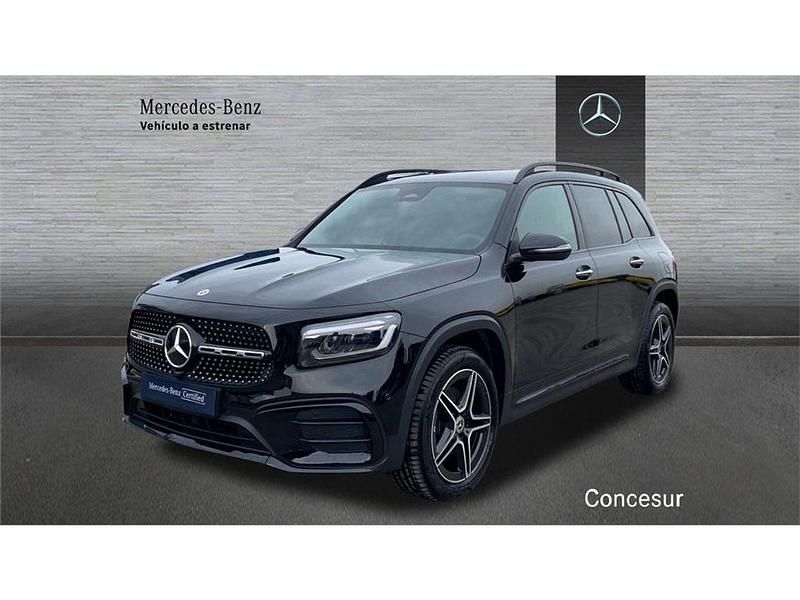 Negro Nuevo 2026 Mercedes GLB200 SUV | 53.200 € - Imagen 1/4