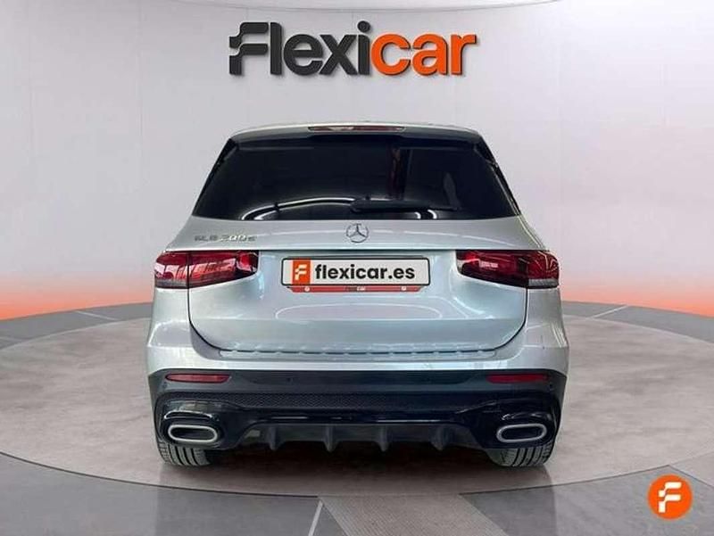 Usado Mercedes GLB200 150 CV (110 kW) 2024 Gris SUV