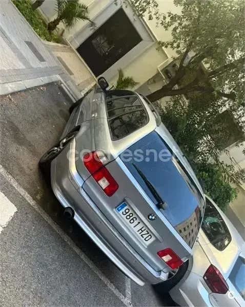 Usado BMW 525 192 CV (141 kW) 2003 Azul Familiar