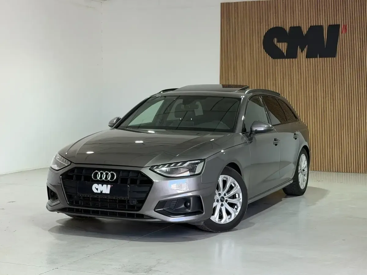 Usado Audi A4 Advanced Plus 204 CV (150 kW) 2021 Gris Familiar