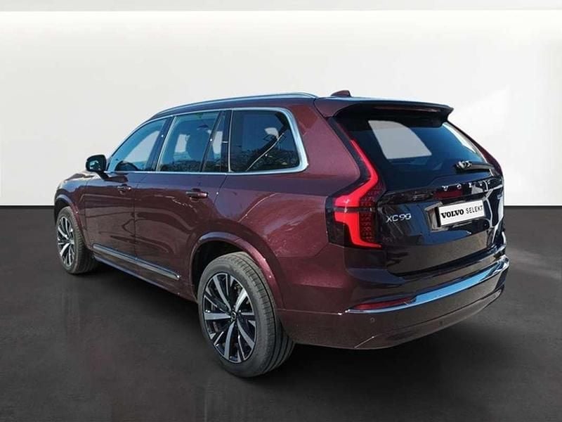 Usado Volvo XC90 Core 250 CV (183 kW) 2025 Rojo SUV