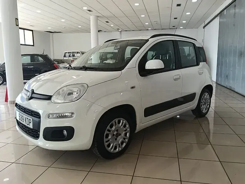 Usado Fiat Panda Easy 69 CV (50 kW) 2017 Blanco Utilitario