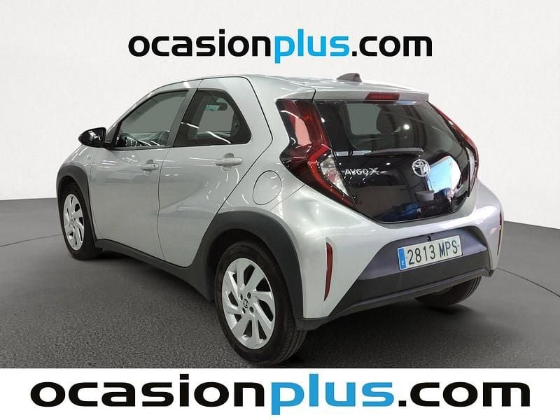Usado Toyota Aygo X Play 72 CV (52 kW) 2024 Gris SUV