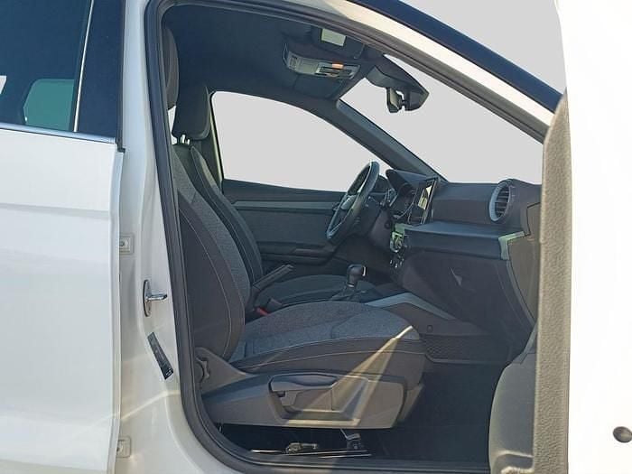 Usado Seat Arona Xperience 110 CV (80 kW) 2022 Blanco SUV