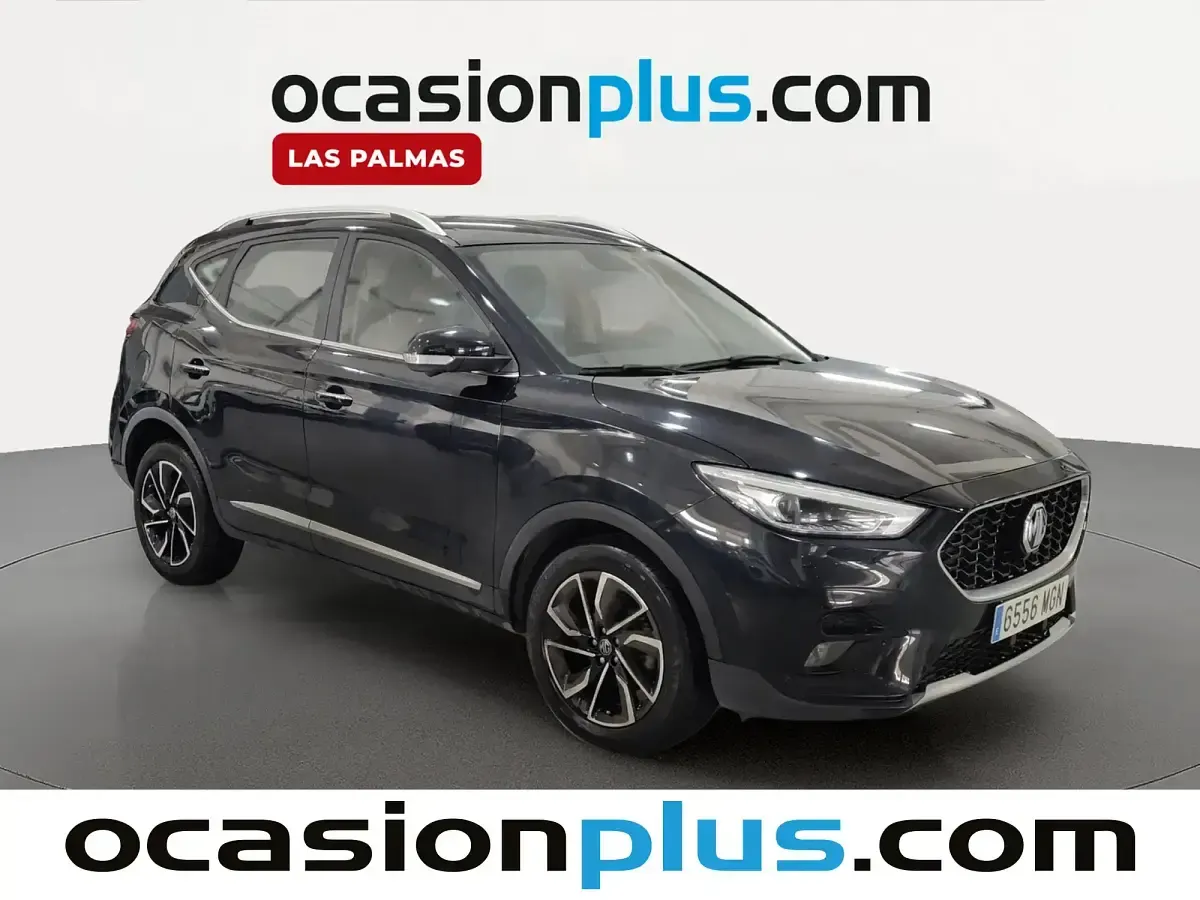 Begagnad MG ZS Luxury 111 HK (81 kW) 2023 Vit SUV