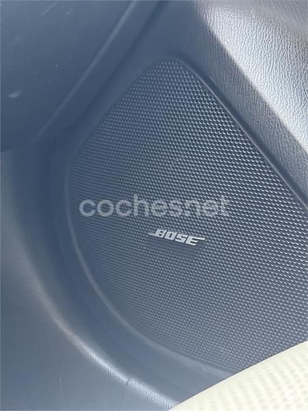 Rojo Usado 2013 Mazda 3 Luxury Berlina | 11.800 € (Precio justo) - Imagen 1/1