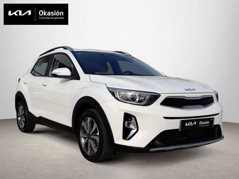 Blanco Usado 2024 Kia Stonic SUV | 20.690 € (Un poco caro) - Imagen 1/4