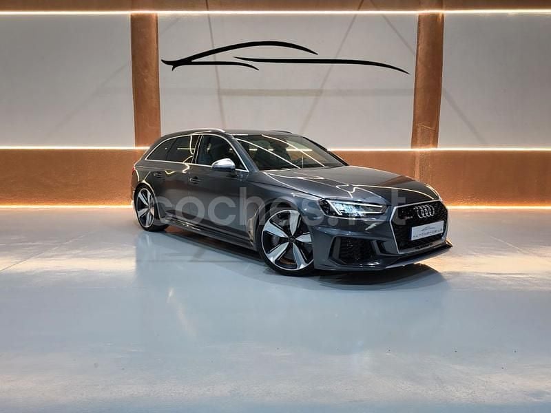 Gris / plata Usado 2018 Audi RS4 Ambiente Familiar | 51.900 € (Precio justo) - Imagen 1/4