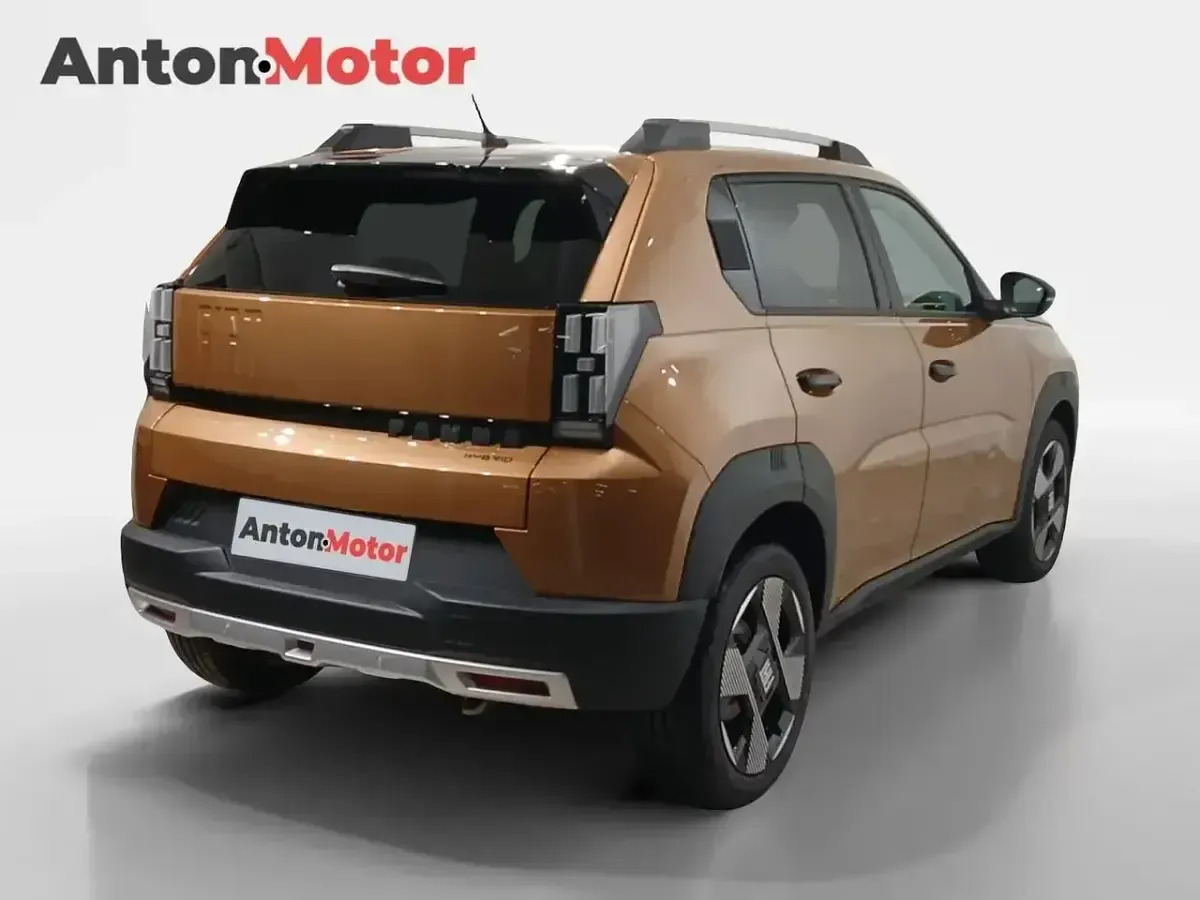 Nuevo Fiat Grande Panda La Prima 100 CV (73 kW) 2025 Marrón Utilitario