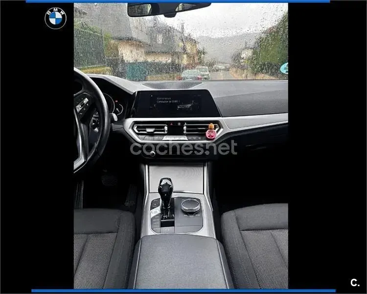 Usado BMW 318 Comfort Edition 150 CV (110 kW) 2019 Blanco Berlina