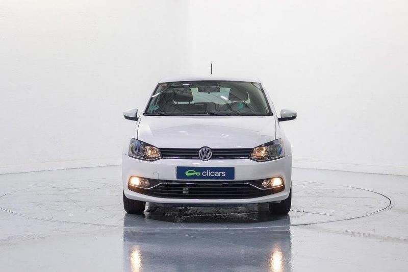 Usado VW Polo Advance 90 CV (66 kW) 2016 Blanco Berlina