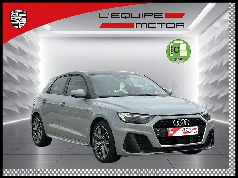 Usado Audi A1 Ambiente 110 CV (80 kW) 2021 Gris / plata SUV