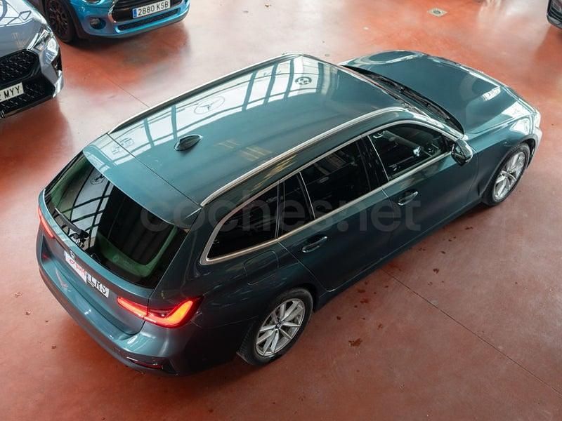 Usado BMW 330 Sport Line 286 CV (210 kW) 2021 Azul Familiar