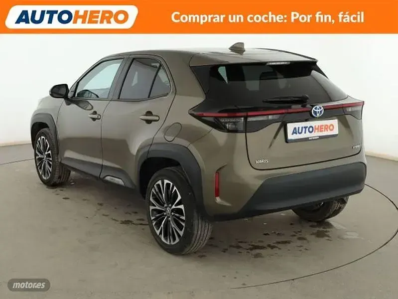 Usado Toyota Yaris Cross Style 116 CV (85 kW) 2021 Verde SUV