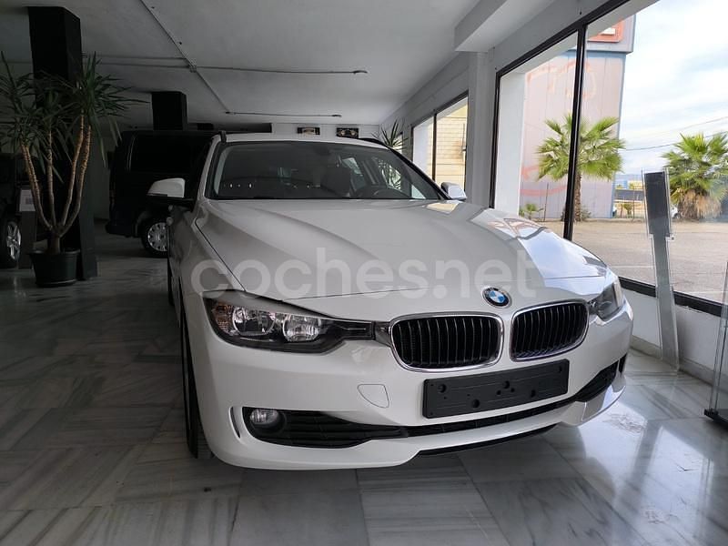 Usado BMW 316 136 CV (100 kW) 2014 Blanco Familiar