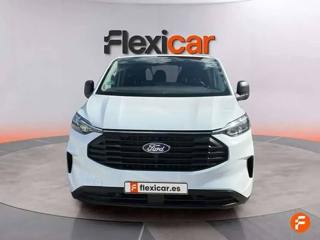 Usado Ford Transit Custom 136 CV (100 kW) 2025 Blanco Van