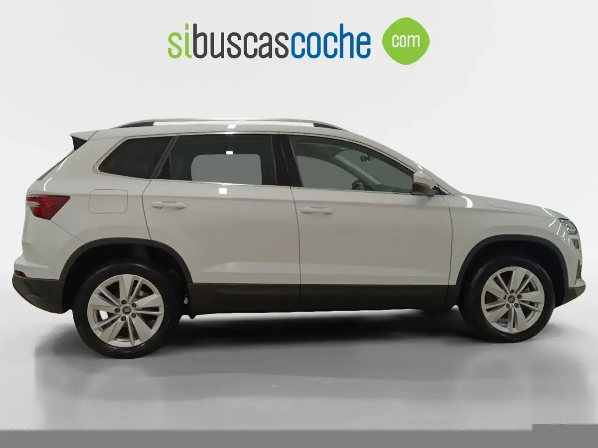 Usado Skoda Karoq 150 CV (110 kW) 2025 Blanco SUV