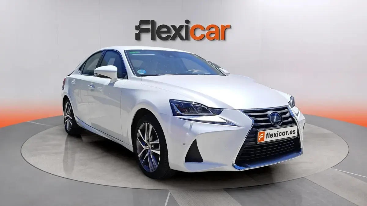 Usado Lexus IS300h Executive Line 223 CV (164 kW) 2019 Berlina