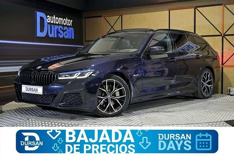 Azul Usado 2022 BMW 530e Comfort Edition Familiar | 35.190 € (Un poco caro) - Imagen 1/4