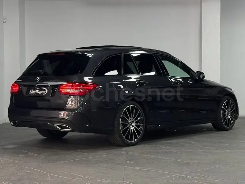 Usado Mercedes C300e 306 CV (225 kW) 2020 Gris / plata Familiar