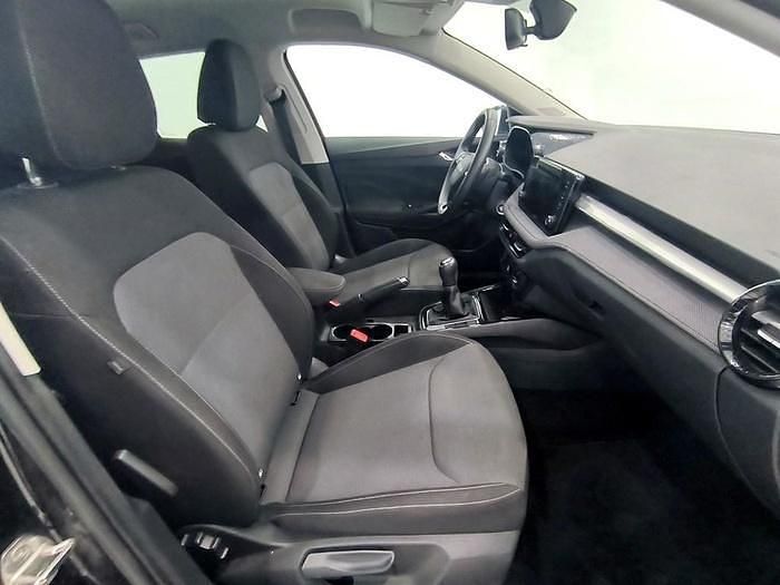 Usado Skoda Fabia Selection 95 CV (69 kW) 2025 Negro Utilitario