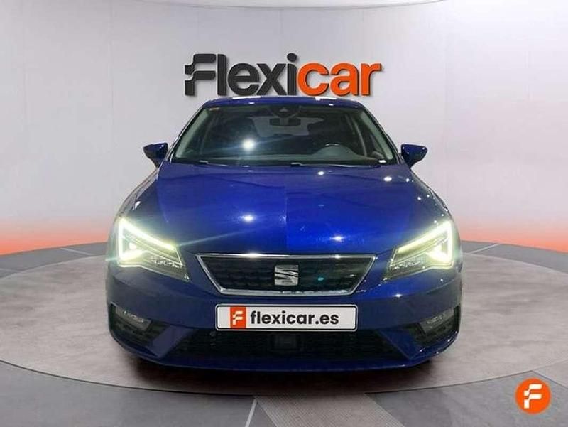 Usado Seat Leon ST Style 116 CV (85 kW) 2019 Azul Familiar