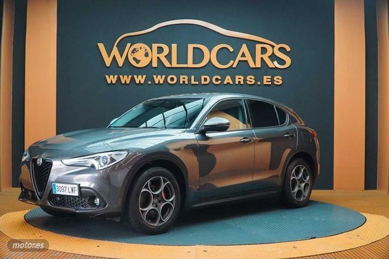 Gris Usado 2022 Alfa Romeo Stelvio Sprint SUV | 27.225 € (Precio justo) - Imagen 1/4