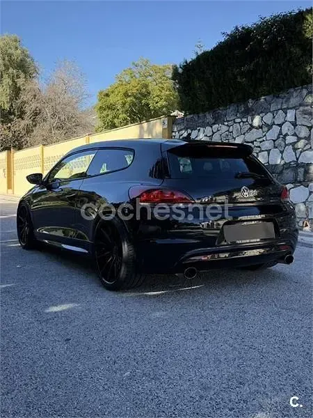 Usado VW Scirocco R 265 CV (194 kW) 2011 Negro Coupe