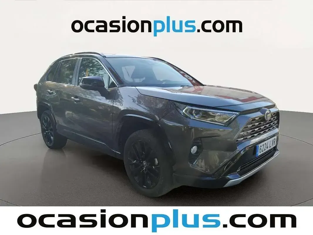 Usado Toyota RAV4 Hybrid Style 218 CV (160 kW) 2021 Gris SUV