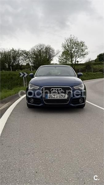 Usado Audi A1 Ambition 122 CV (89 kW) 2011 Azul Utilitario