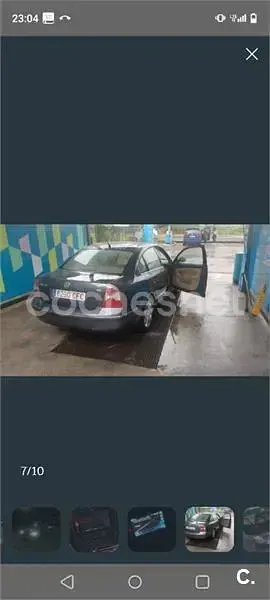 Usado VW Passat Highline 130 CV (95 kW) 2003 Negro Familiar