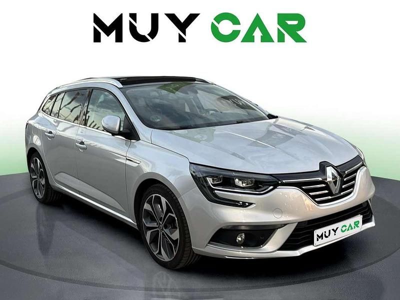 Plateado Usado 2019 Renault Mégane IV LIMITED Utilitario | 15.490 € (Un poco caro) - Imagen 1/4