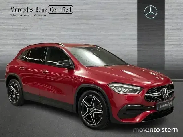 Käytetty Mercedes GLA200 150 HP (110 kW) 2020 Punainen Katumaasturi