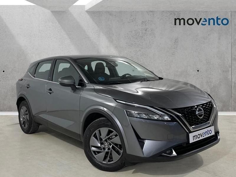 Usado Nissan Qashqai Acenta 140 CV (102 kW) 2021 Gris SUV