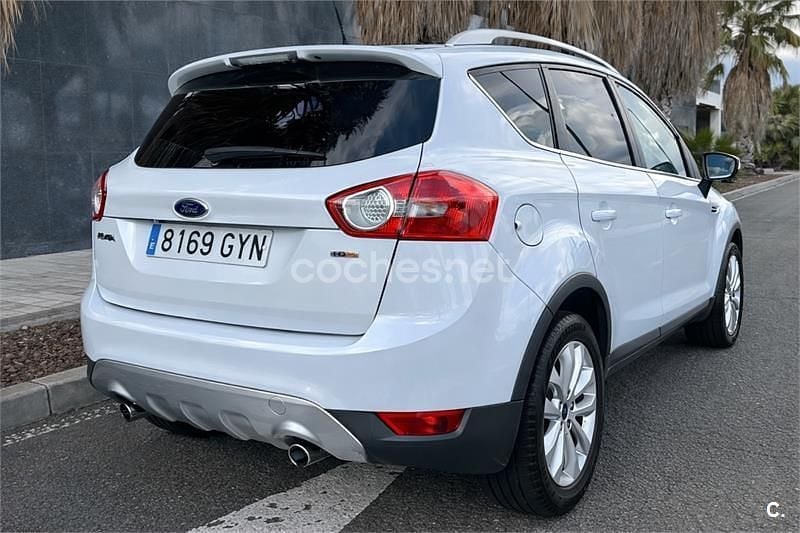 Usado Ford Kuga Titanium 140 CV (102 kW) 2010 Gris / plata SUV