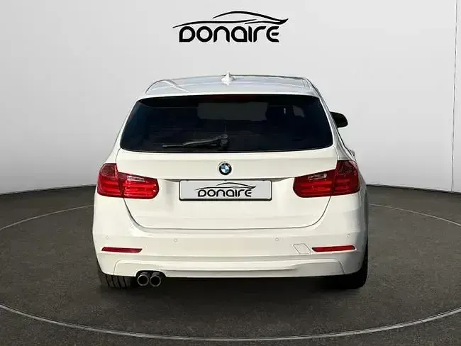 Usado BMW 325 Comfort Edition 218 CV (160 kW) 2014 Blanco Familiar