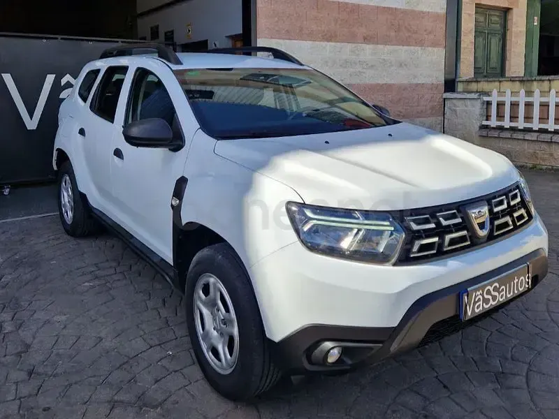 Usado Dacia Duster Comfort 115 CV (84 kW) 2021 Blanco SUV