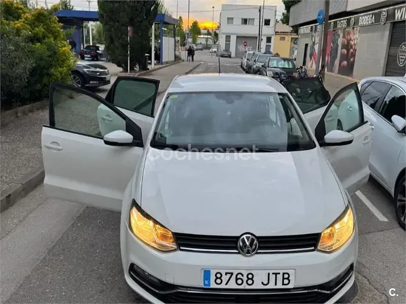 Usado VW Polo Sportline 90 CV (66 kW) 2016 Blanco Berlina