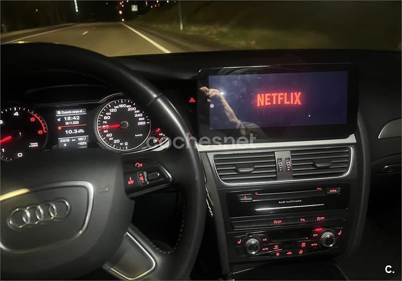 Usado Audi A4 150 CV (110 kW) 2014 Gris / plata Berlina