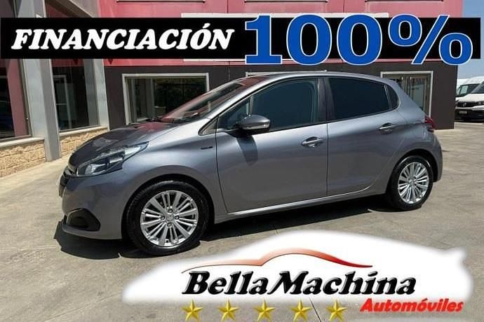 Gris Usado 2019 Peugeot 208 Signature Sky Utilitario | 8975 € (Precio justo) - Imagen 1/4